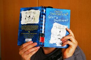 Schüler beim Lesen